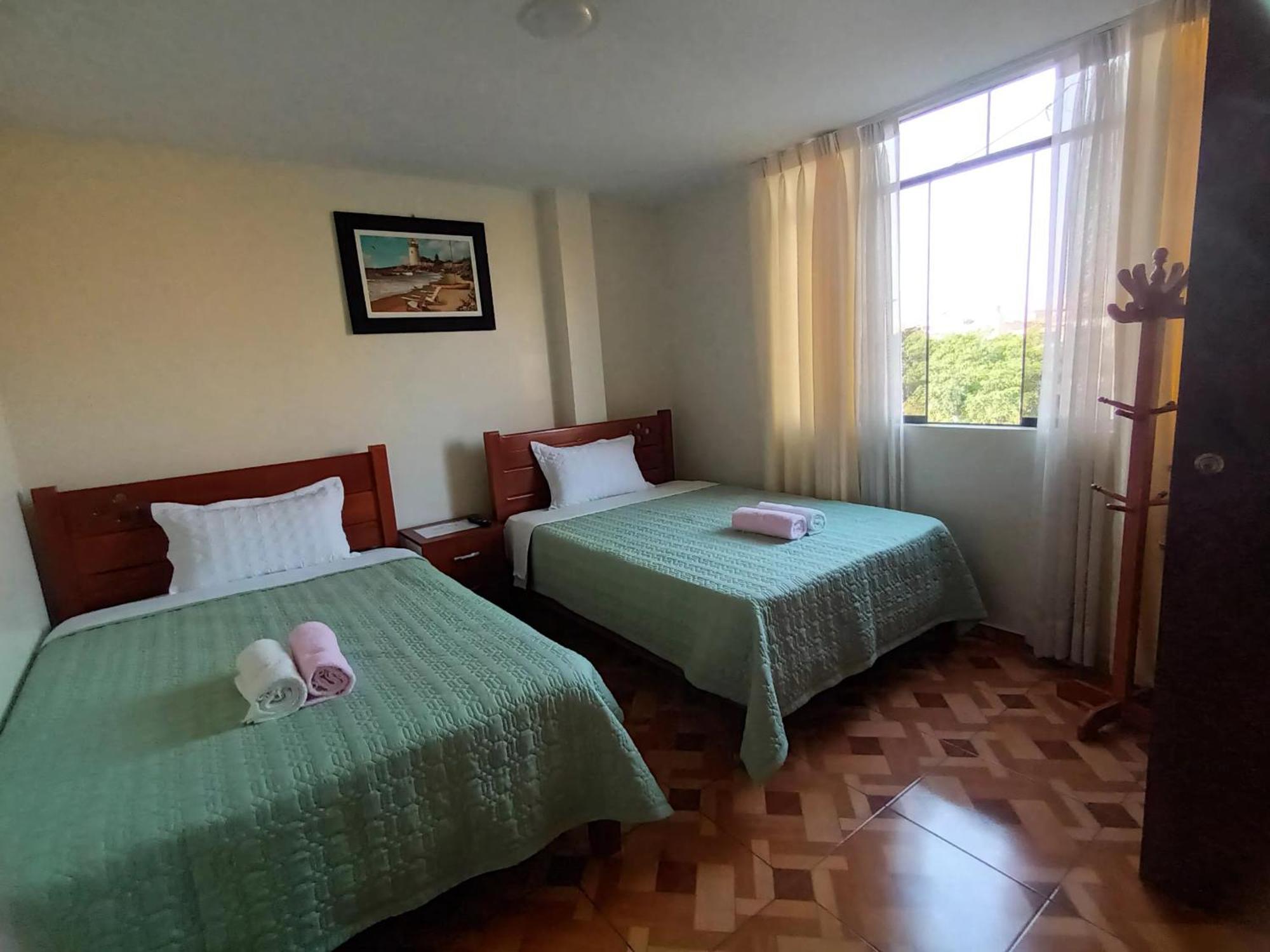 Right Across From The Airport - Free Shuttle - A Y J Familia Leilighet Lima Rom bilde